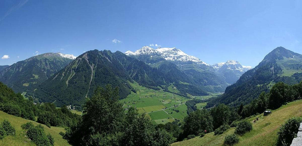 Bed And Breakfast - Die Aelplersuit Fuer Backpackers - Rucksacktouristen Im Berghuesli Linthal Buitenkant foto